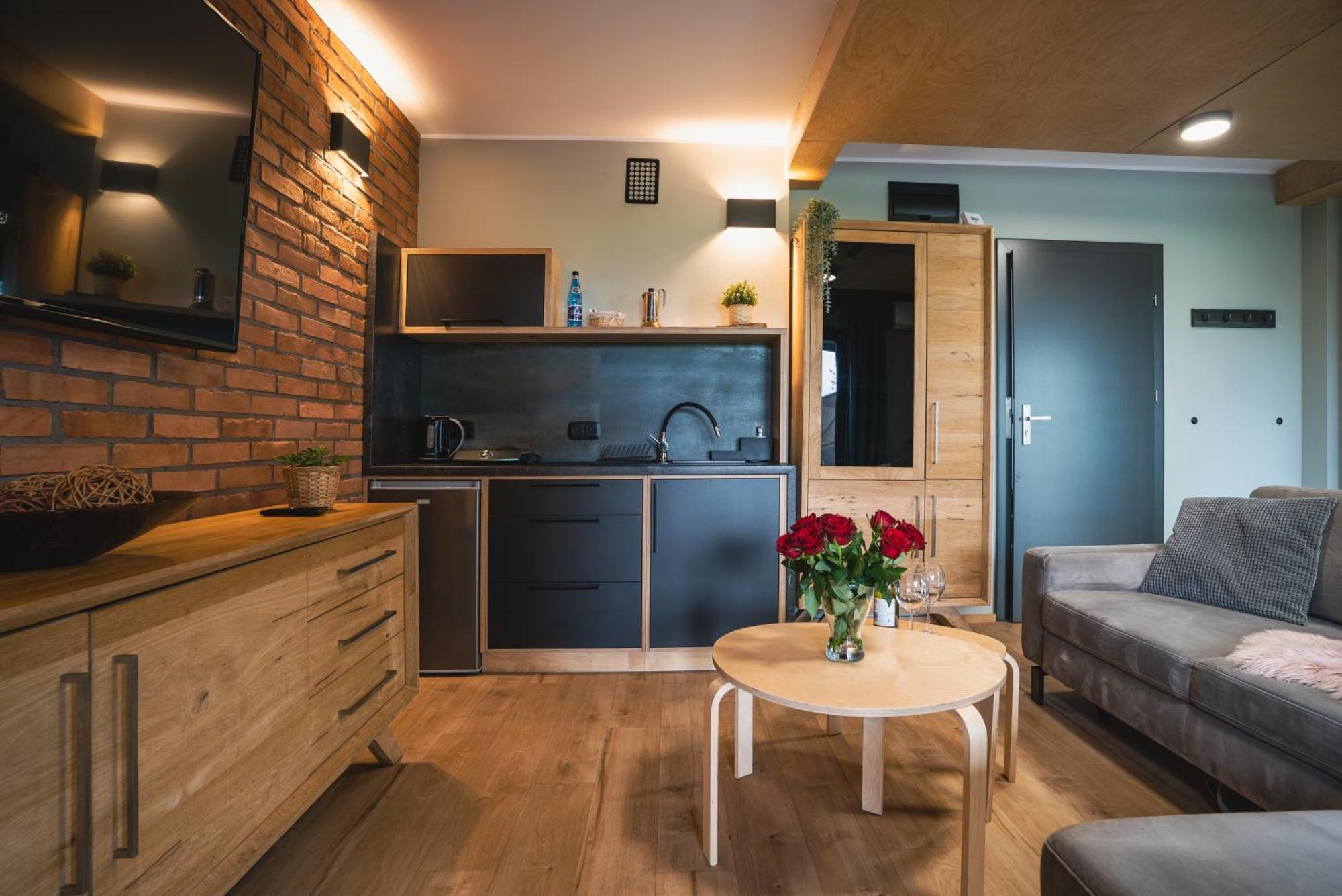 H&G Boutique Apartments Oświęcim Exterior foto